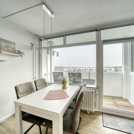- Haus Q, App 0q0304 Apartment